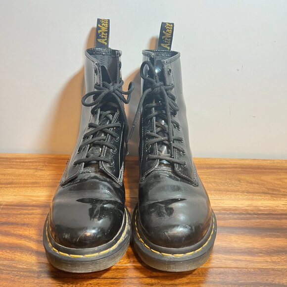 Dr. Martens Boots Black Glossy Women's 9 - Picture 2 of 8